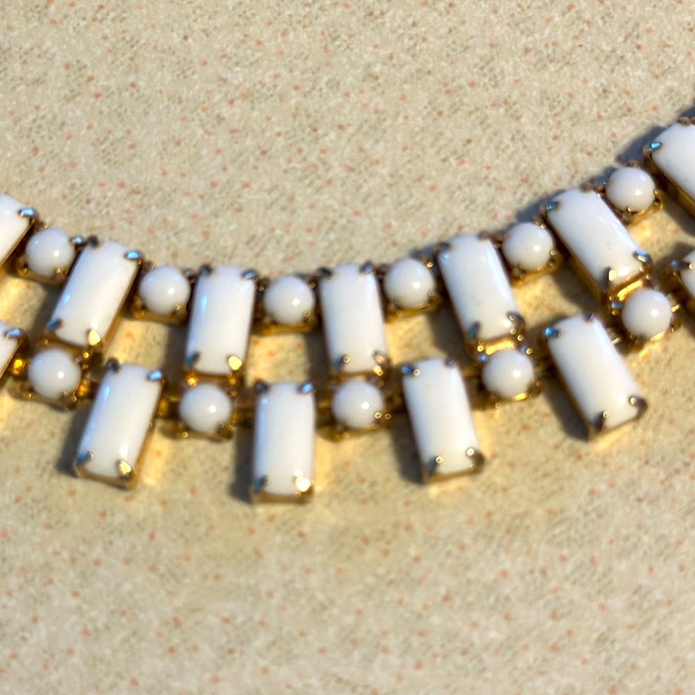 Vintage gold tone milk-glass rhinestone necklace and screw back earrings… - Picture 2 of 7